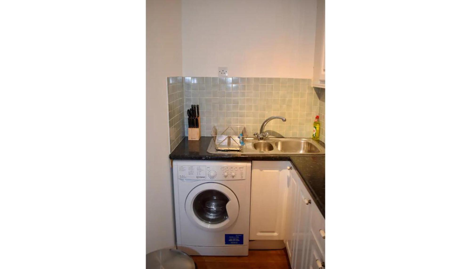 2 Bedroom Apartment Near Historical Christchurch Dublin Exterior photo